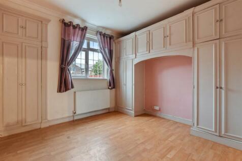 06-864fGCWT - GFF 37 Lushington Road - Bedroom -Or