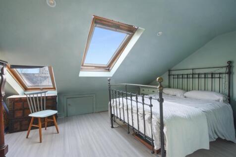 05-a536GCWT - 60 Clifford Gdns - Bedroom 4 -Origin