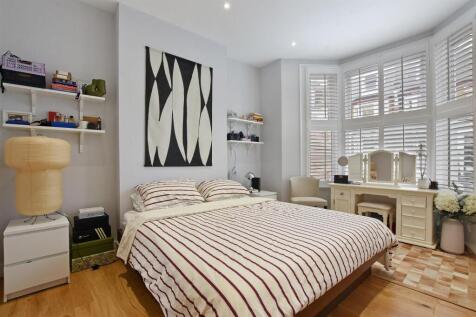 05-df7aGCWT - 55 Pember Road - Bedroom -Original (