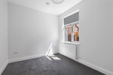 03-d898GCWT - 84 Longstone Ave - Bedroom 3 -Origin