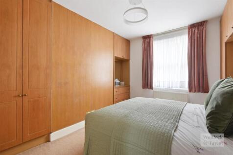 03-4c99GCWT - FFF 119 Fernhead Road - Bedroom -Ori