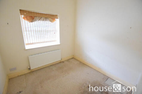 bedroom two-2