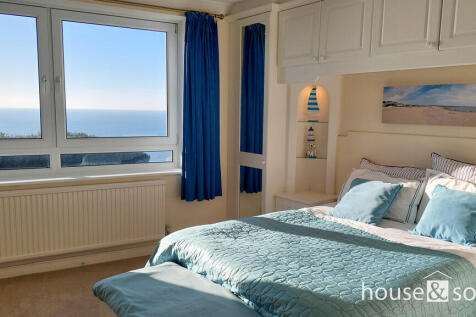 bed view close1