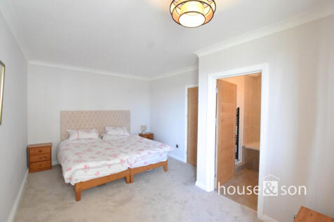 Bedroom.1