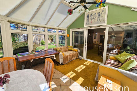 Conservatory phon...