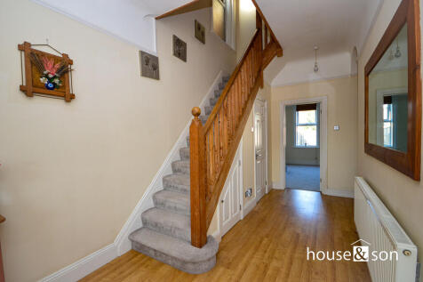 EntranceHall4