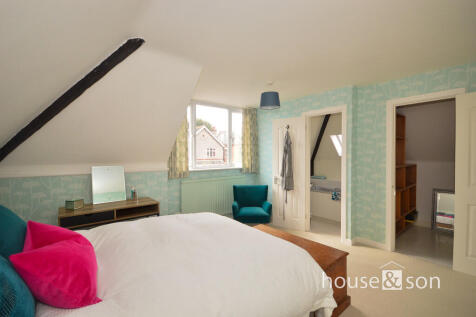 MainBedroom