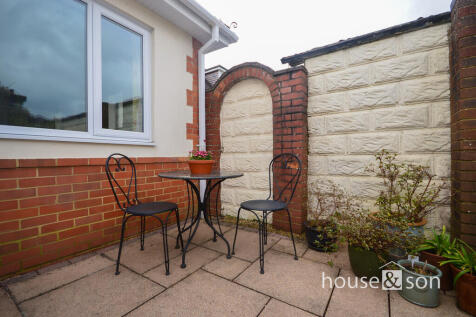 Patio2