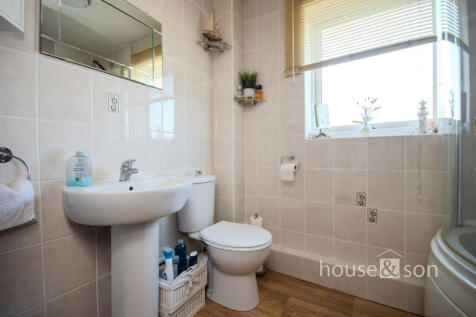 Bathroom1