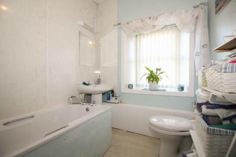 Owners Bathroom 