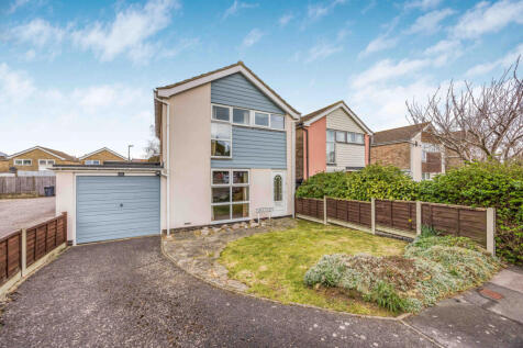 Detached, 3 Bedroom, 2 Reception