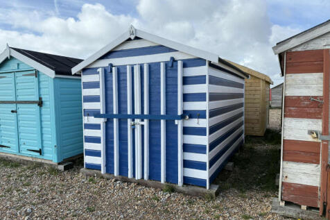 BEACH HUT