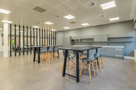 Main Office Area 20.jpg