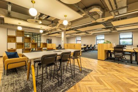 w_Silbury Building Shots 5_office 2.jpg