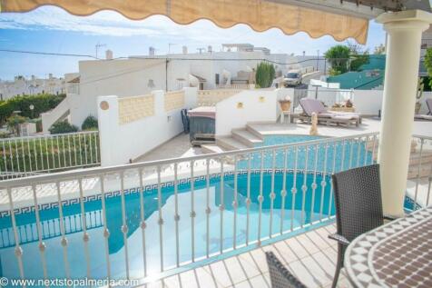 Terrace off kitchen