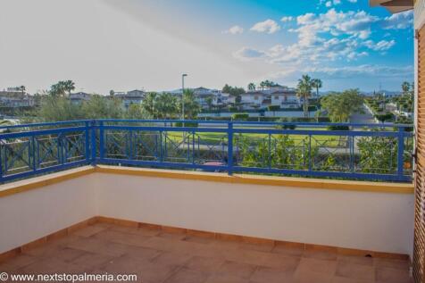Frist floor terrace