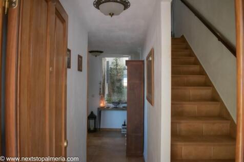 Inner entrance hall