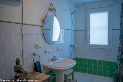Ground floor bath