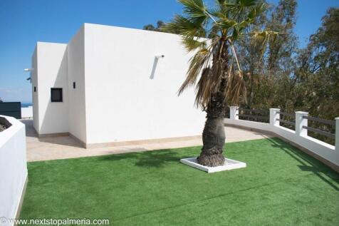 Side of the villa
