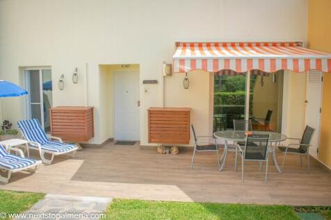 Terrace &amp; garden