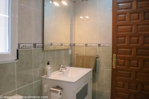 En suite to bed 4