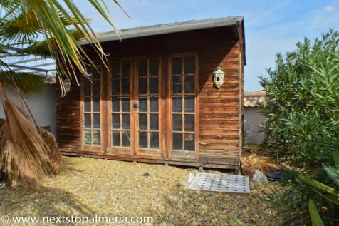 Garden shed