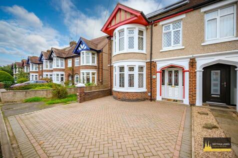 Front Garden / Parking