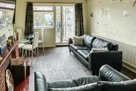 Lounge Dining Room