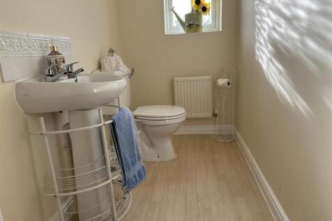 Ground Floor WC