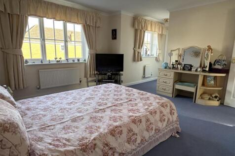 Master Bedroom One (suite)