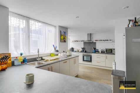 Open Plan Kitchen Dining Room
