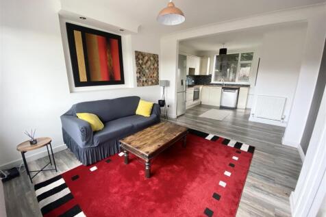 Open Plan Lounge / Diner