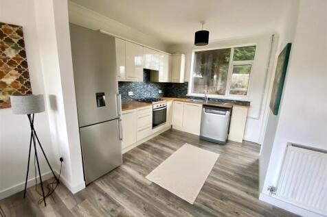 Open Plan Lounge / Diner