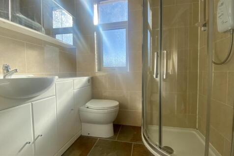 Family Shower Room