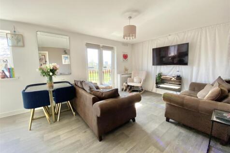 Kitchen / Living Room