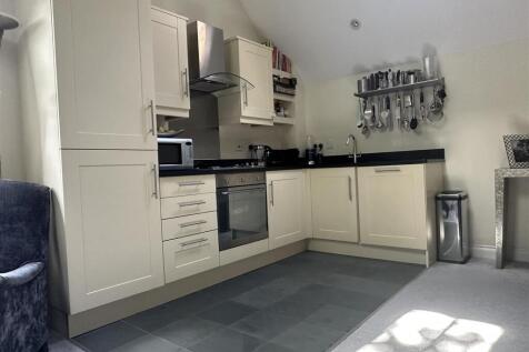 Open Plan Kitchen / Dining Room