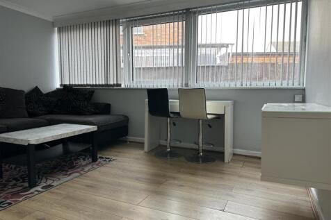 Lounge Dining Room