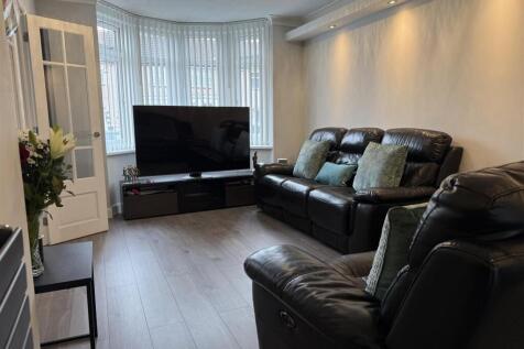 Lounge Dining Room