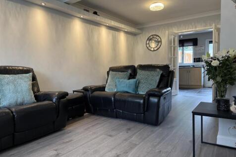 Lounge Dining Room