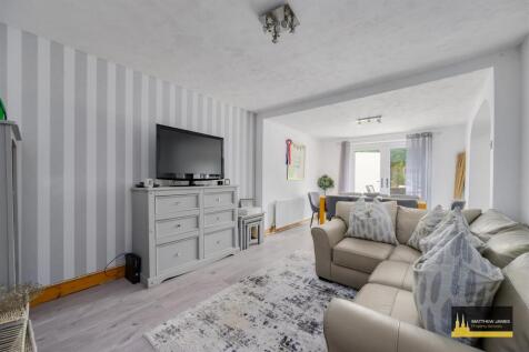 Family / Dining Room