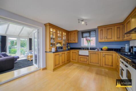 Open Plan Kitchen Dining Room
