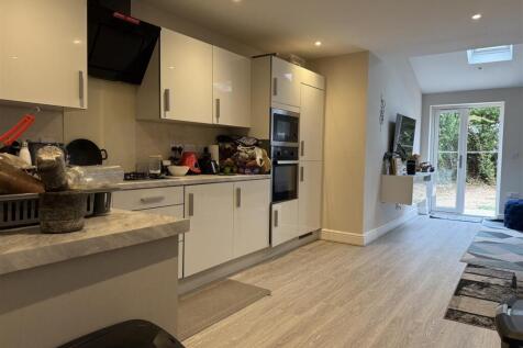 Living Kitchen Diner