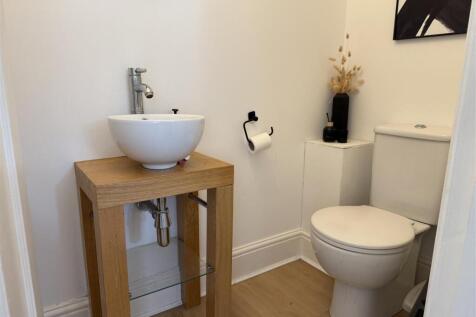 Ground Floor WC