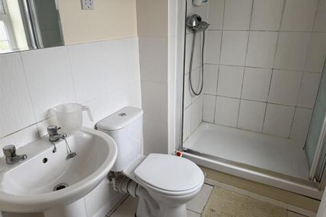 Master En-Suite