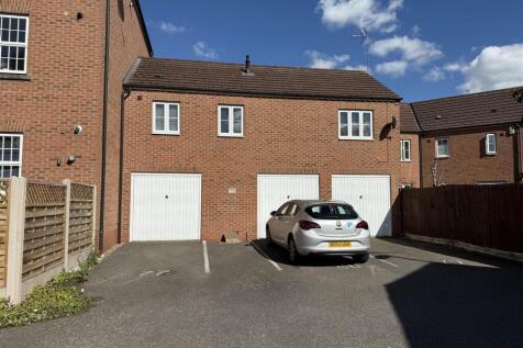Rear Parking &amp; Garage
