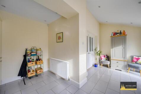 Open plan Kitchen Dining Room
