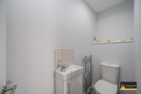 Ground Floor Cloakroom