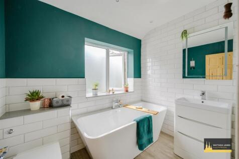 Family Bath / Shower Room