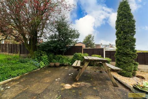 LARGE GARDEN