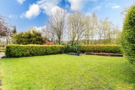 LARGE GARDEN